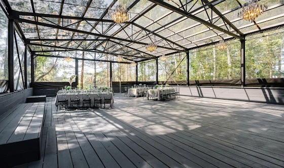 Фото №17 зала Стекляшка