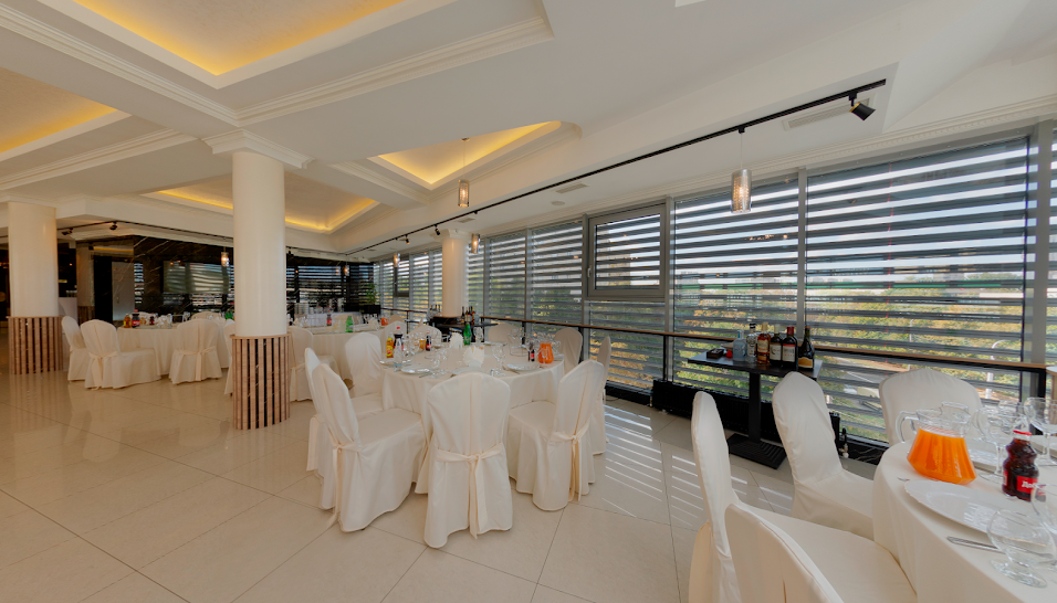 Фото №16 зала Зал Park restaurant&banquet hall