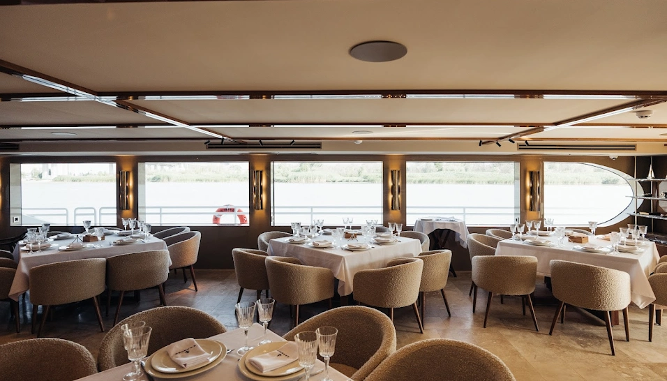 Фото №3 зала Яхта "Калипсо"