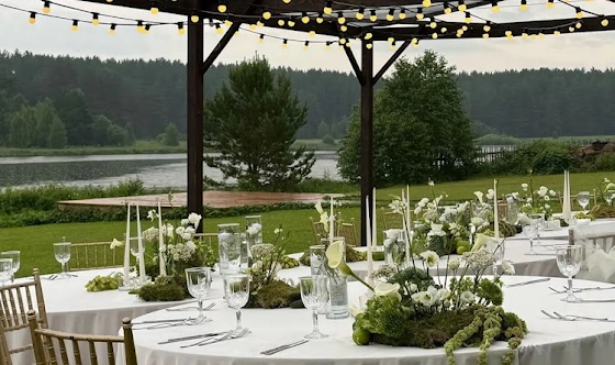 Фото №2 зала Беседка на берегу реки