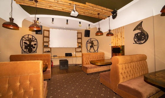 Фото №3 зала Караоке-зал