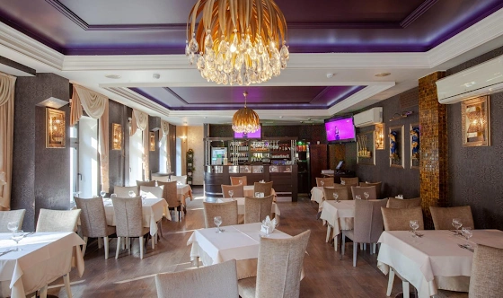 Фото №12 зала Зал ресторана на 2 этаже