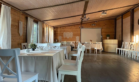 Фото №2 зала Банкетный зал на первом этаже с выходом на пирс