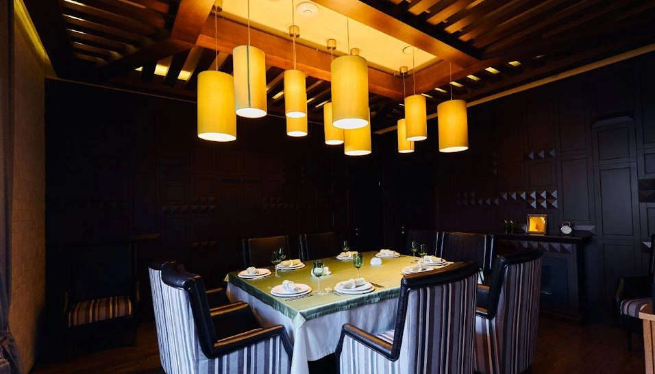 Фото №1 зала VIP - кабинет