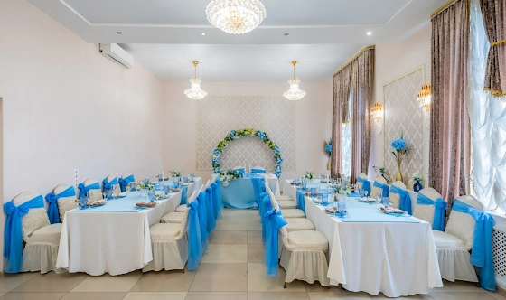 Фото №1 зала Лувр