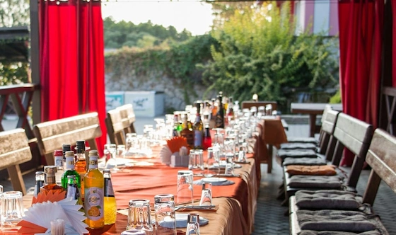 Фото №2 зала Центральная беседка