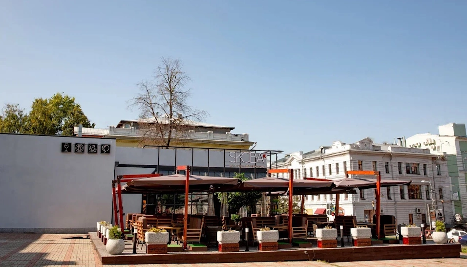 Фото №2 зала Летняя веранда