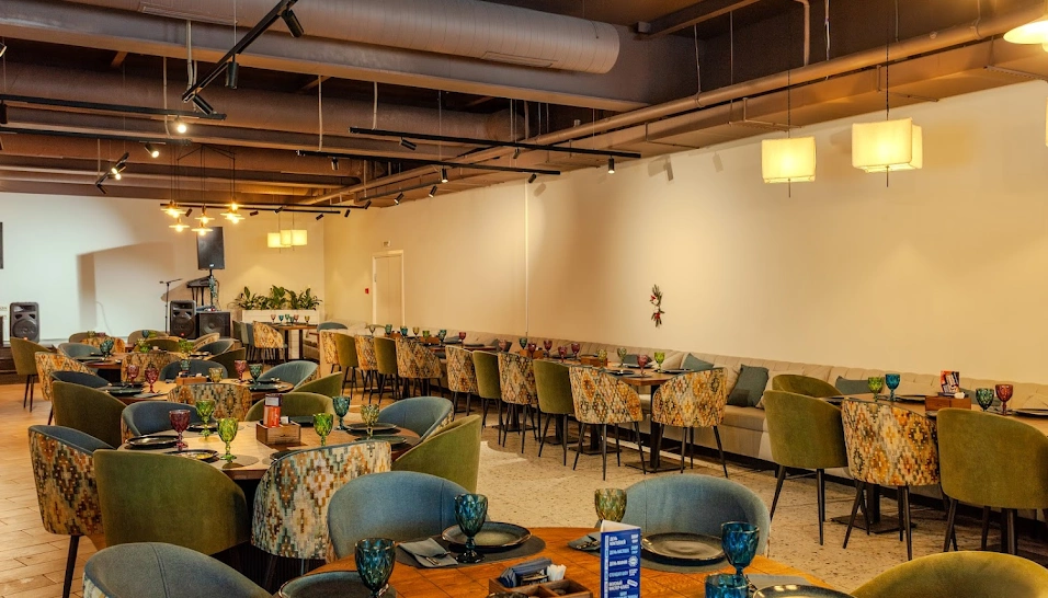 Фото №2 зала Зал 2 этажа 