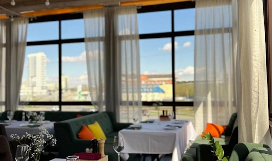 Фото №2 зала Летняя веранда верхняя