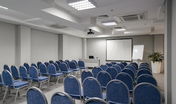 Фото №7 зала Конференц-зал «Июль»