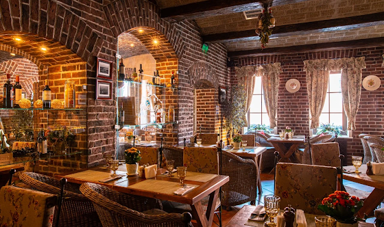 Фото №16 зала Зал с камином