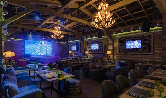 Фото №3 зала Караоке шале