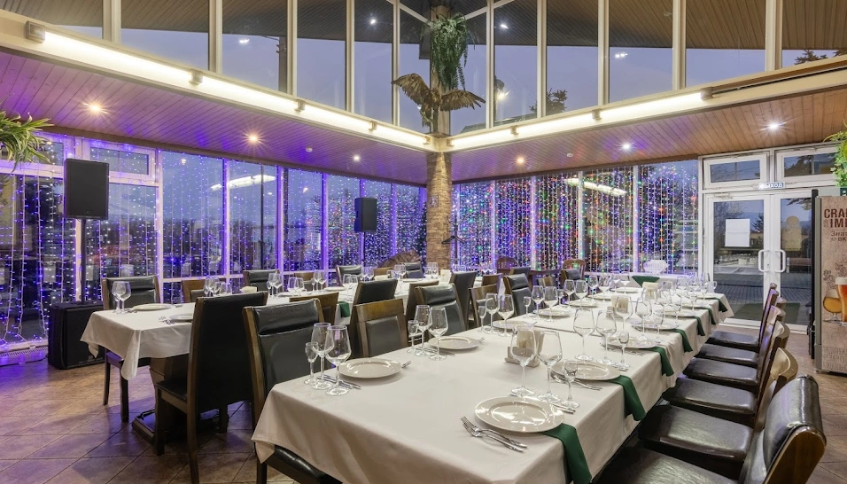 Фото №3 зала Ресторан