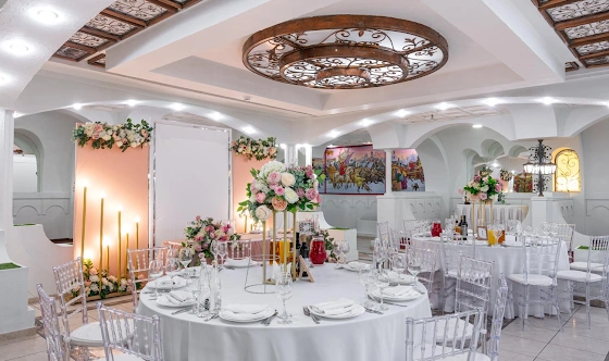 Фото №3 зала Ресторан «Измайловский двор»