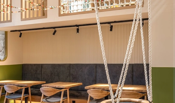 Фото №4 зала Июль Детям 