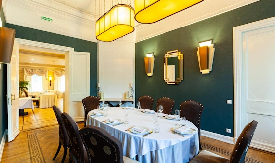 Фото №4 зала Обойный зал