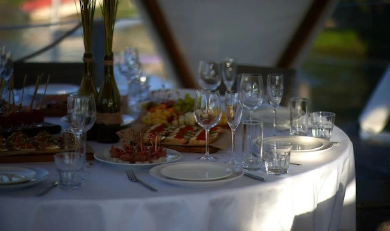 Фото №6 зала Понтон на воде Marea