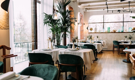 Фото №4 зала Нижняя палуба