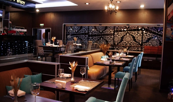 Фото №18 зала Ресторан Four