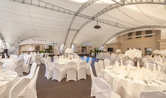 Фото №19 зала Летняя  терраса ресторана Галерея