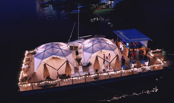 Фото №4 зала Понтон на воде Marea