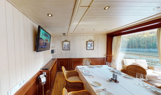 Фото №3 зала VIP-комната «Ласточка» №4