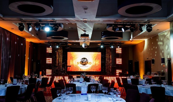 Фото №16 зала Бальный зал «Гранд Кортъярд»