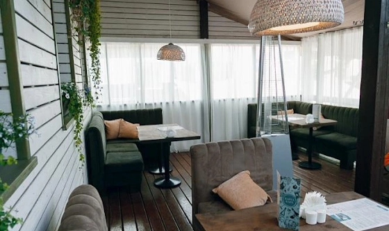 Фото №5 зала Летнее кафе-веранда