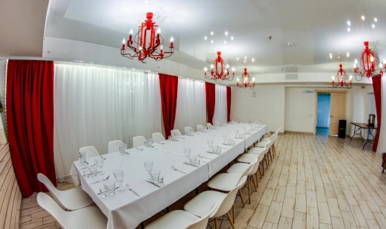 Фото №8 зала Зал «Красный»