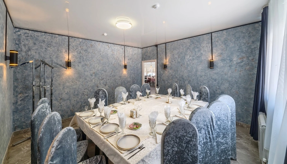 Фото №3 зала VIP-комната