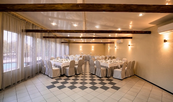 Фото №1 зала Банкетный зал с бассейнами