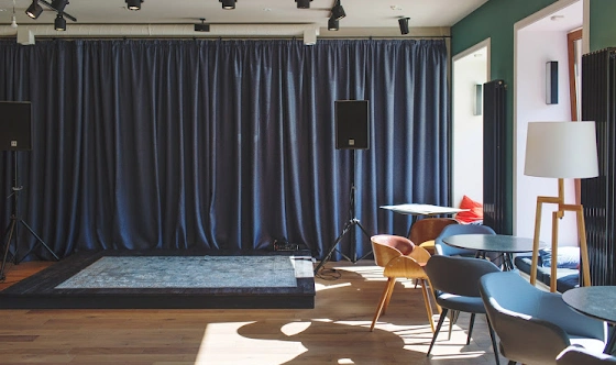 Фото №2 зала Основной зал