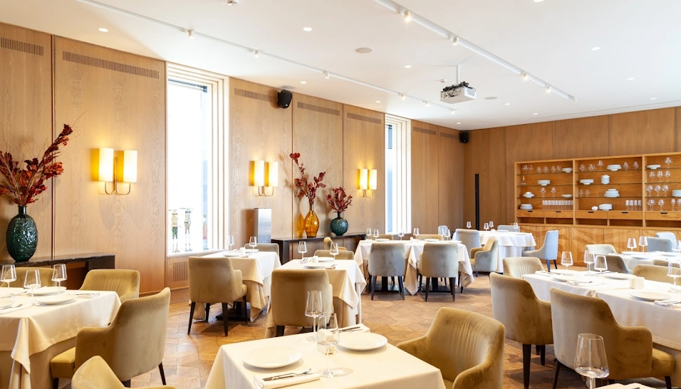 Фото №7 зала Зал "Парадный"