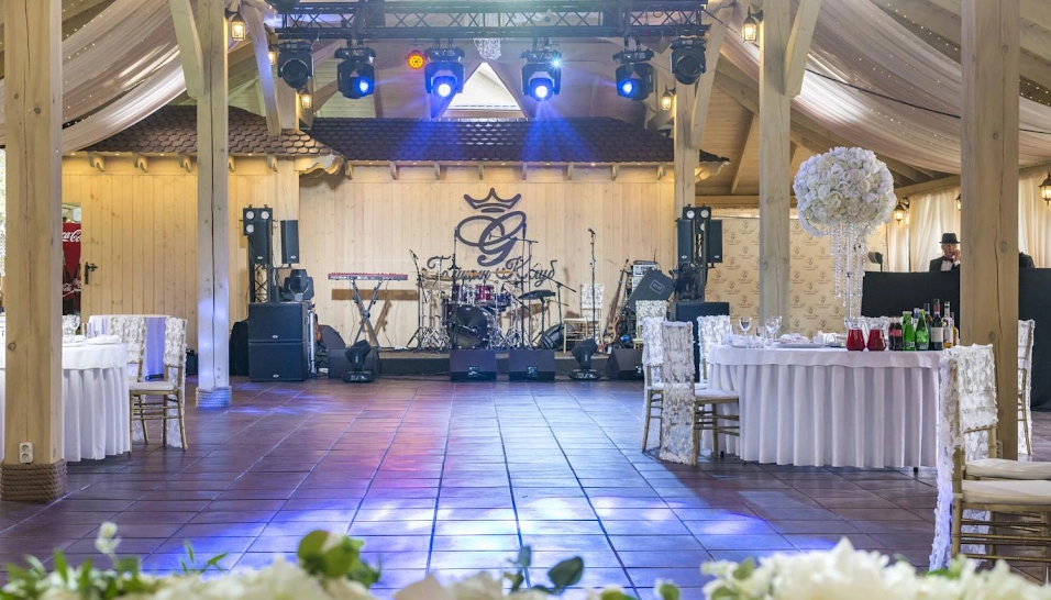 Фото №9 зала Шатер «Еловый»