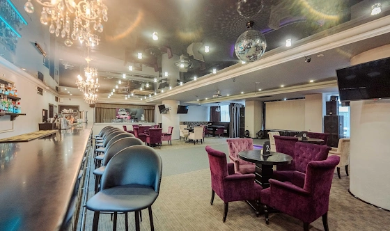 Фото №4 зала Караоке-бар Elvis