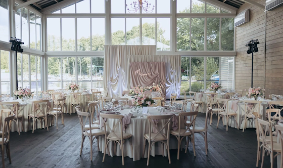 Фото №3 зала Стеклянная веранда