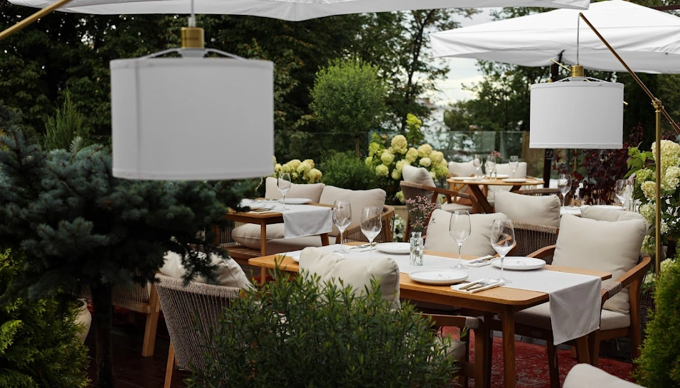 Фото №6 зала Летняя веранда