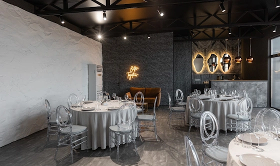 Фото №2 зала Зал "Sevens Sky"