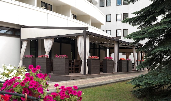 Фото №2 зала Летняя терраса