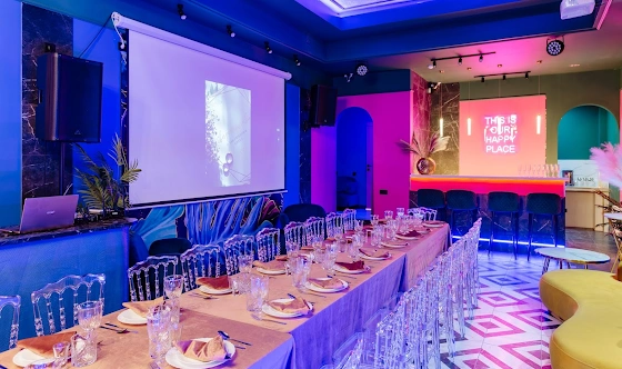 Фото №2 зала Лофт "Мира"