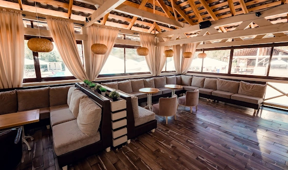 Фото №3 зала Летняя веранда