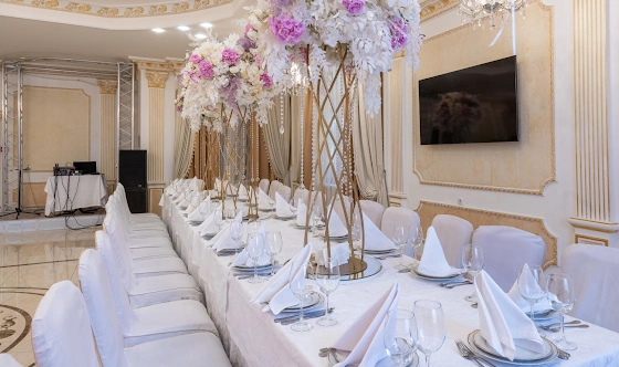 Фото №6 зала Зал «Соколиный дворик»