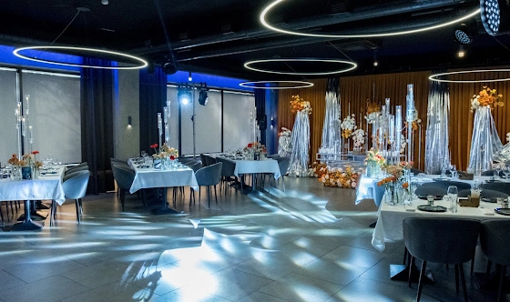 Фото №3 зала Ресторан