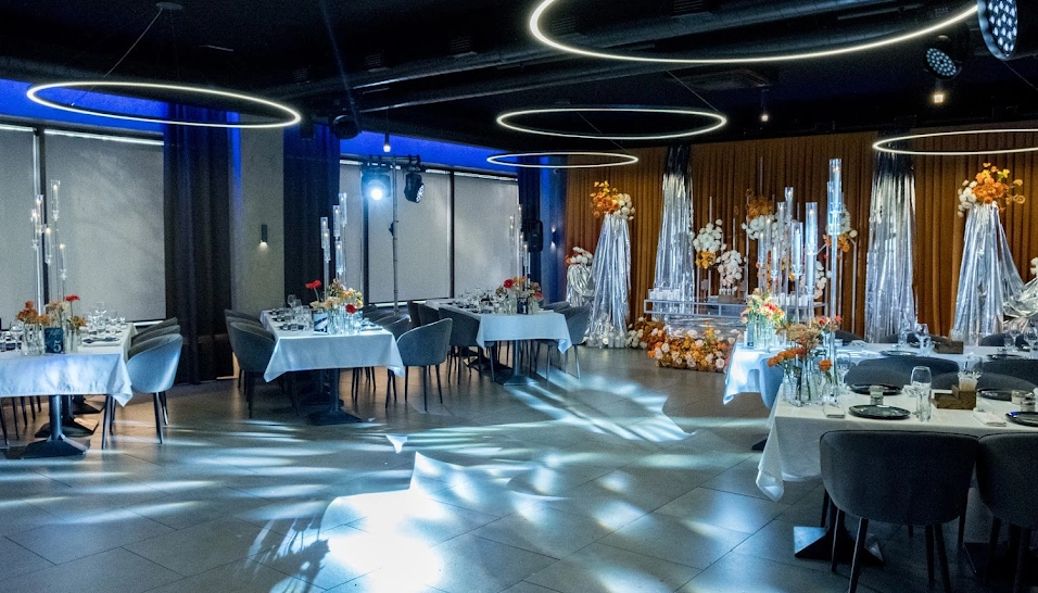 Фото №3 зала Ресторан