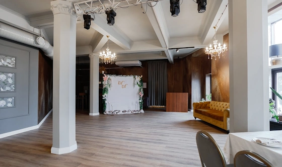 Фото №7 зала Зал "Семейный"