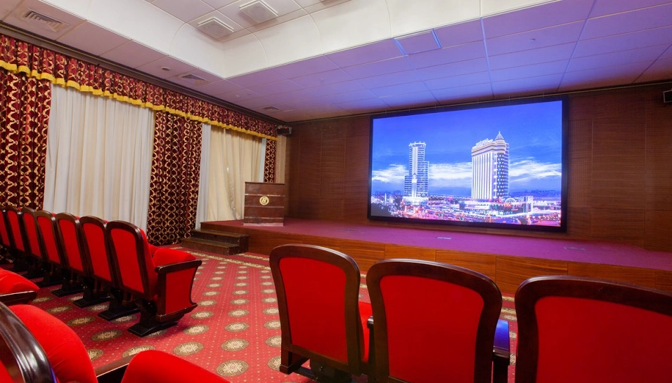 Фото №5 зала Конференц-зал  «Магнат»