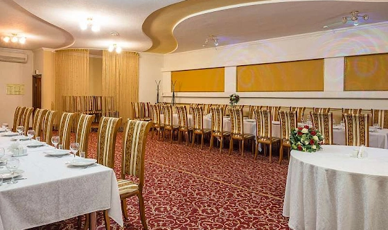 Фото №2 зала Красный зал