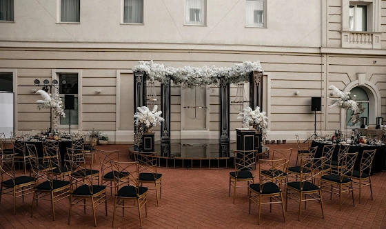 Фото №8 зала Летняя  терраса ресторана Gallery