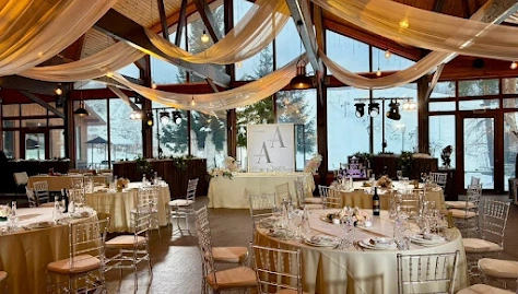 Фото №1 зала Шале на склоне