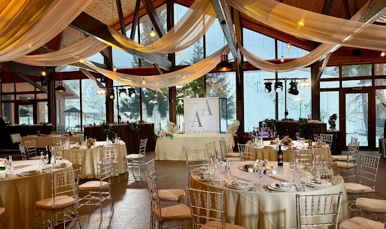 Фото №1 зала Шале на склоне